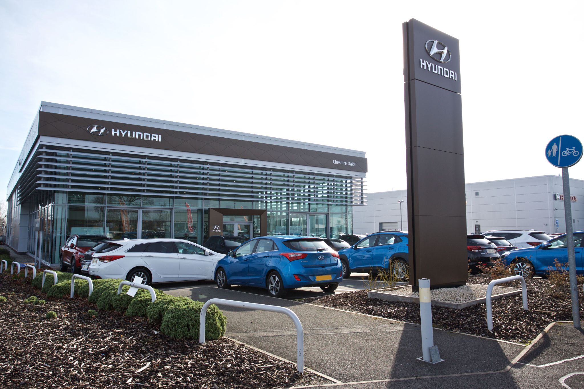 Cheshire Oaks Hyundai Car dealership in Ellesmere Port AutoTrader